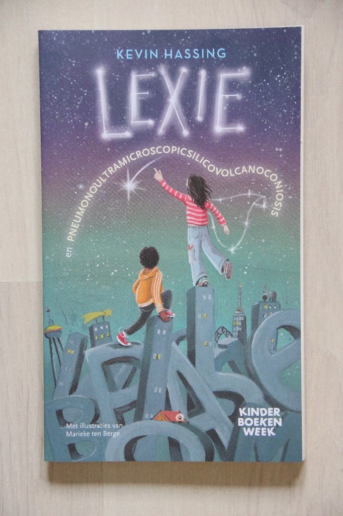 KEVIN HASSING - LEXIE en Pnuemonoultram... -2025 - Dyslexie, Fictie algemeen, Ophalen of Verzenden, Zo goed als nieuw, Kevin Hassing