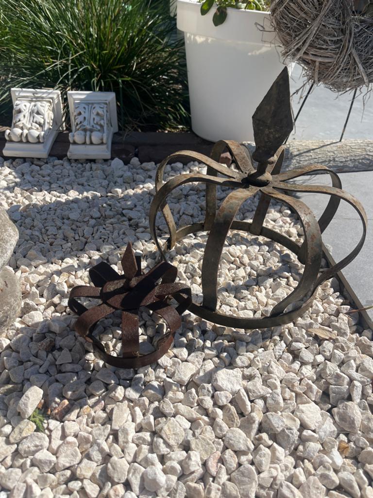 Set van 2 decoratieve ijzeren kronen voor tuin of huis, Ophalen of Verzenden