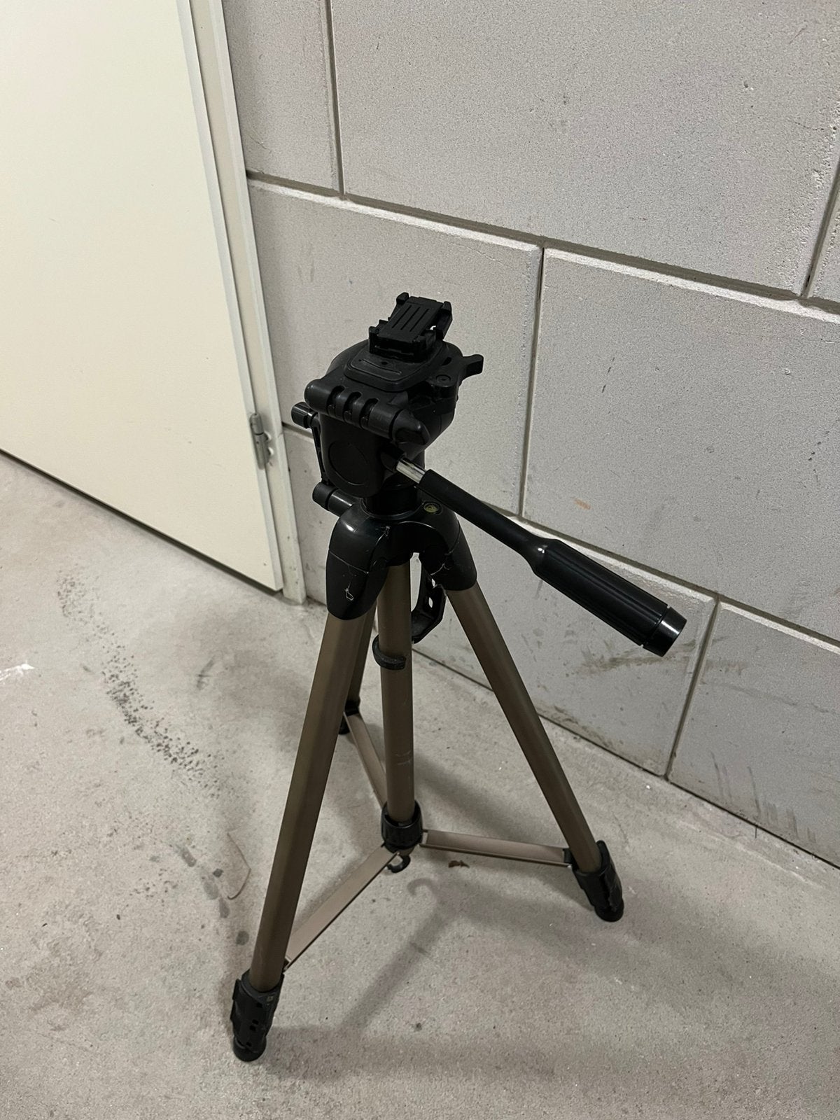 Statief voor camera, Ophalen, Zo goed als nieuw, Minder dan 150 cm, Driepoot