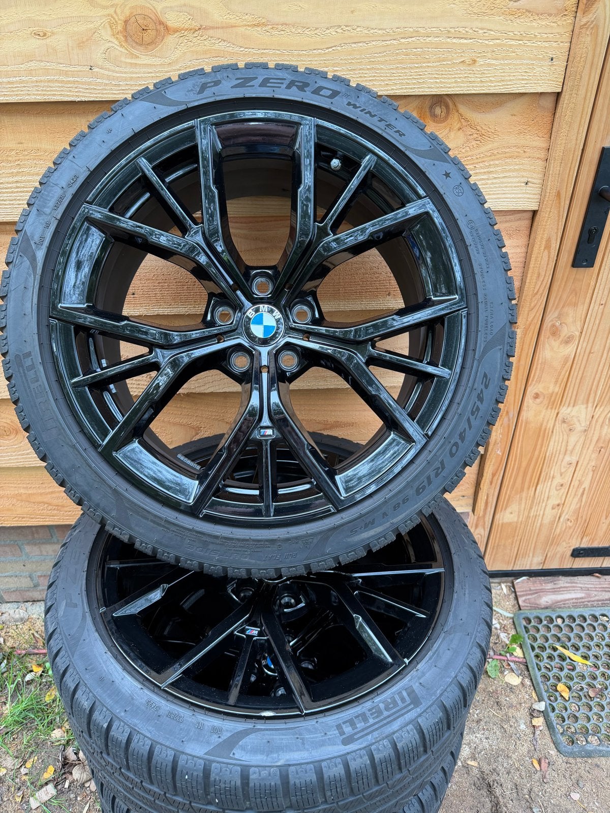 19 inch orig BMW 845 velgen met Pirelli P zero winterbanden, Banden en Velgen, Winterbanden, Personenwagen, Ophalen