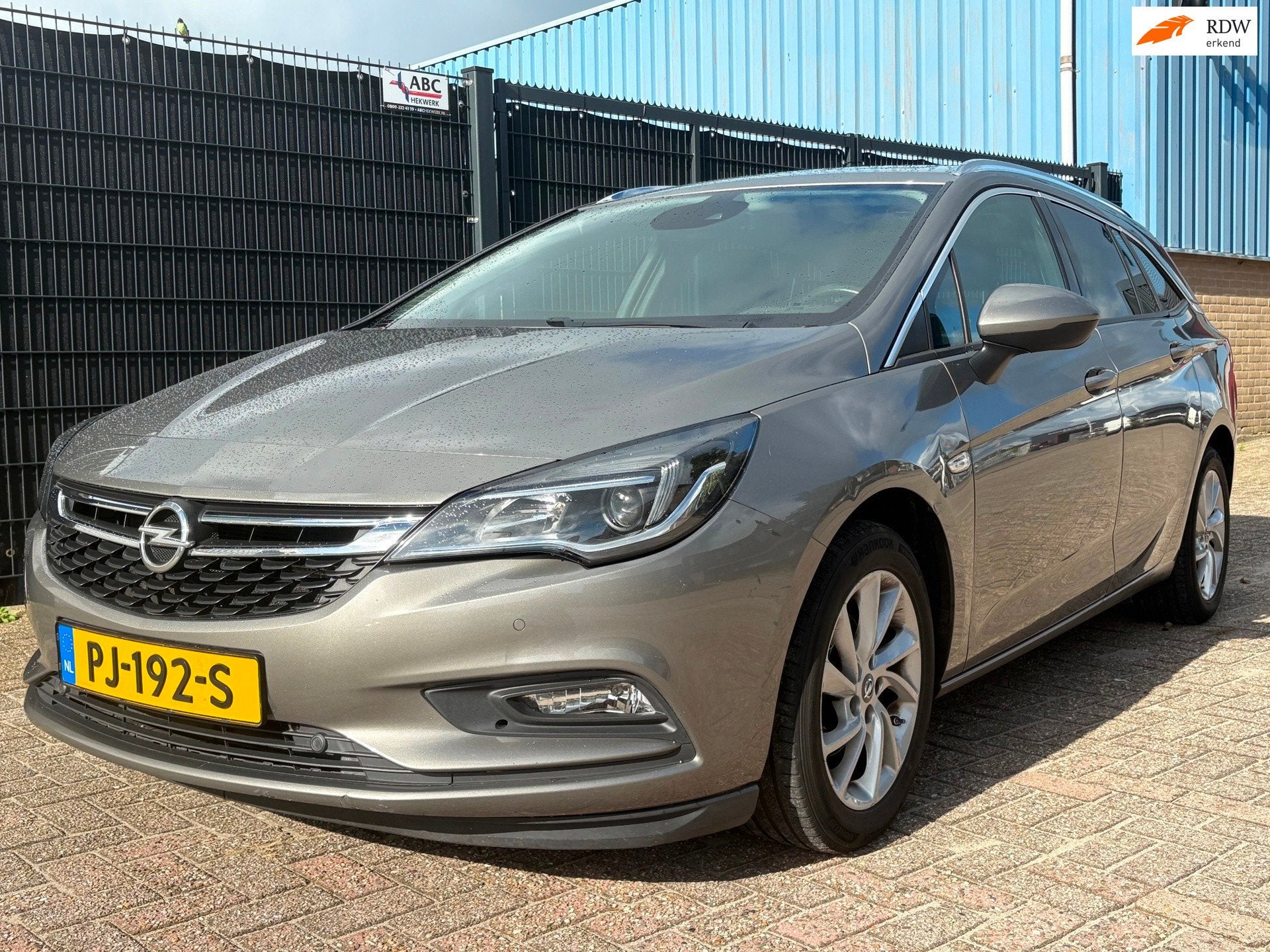 Opel Astra Sports Tourer 1.0 Innovation, Auto's, Dealer onderhouden, Gebruikt, 1178 kg, Origineel Nederlands