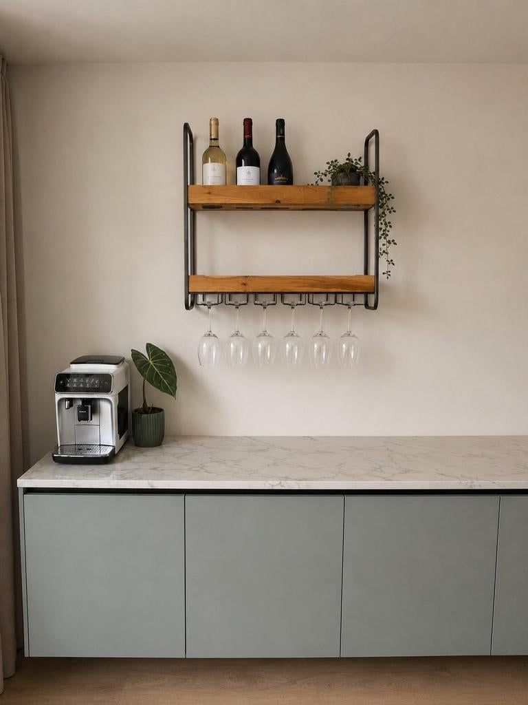 Wijnrek met glashouder - Industrieel design, Huis en Inrichting, Woonaccessoires | Wijnrekken, Ophalen, 50 tot 75 cm, Zo goed als nieuw