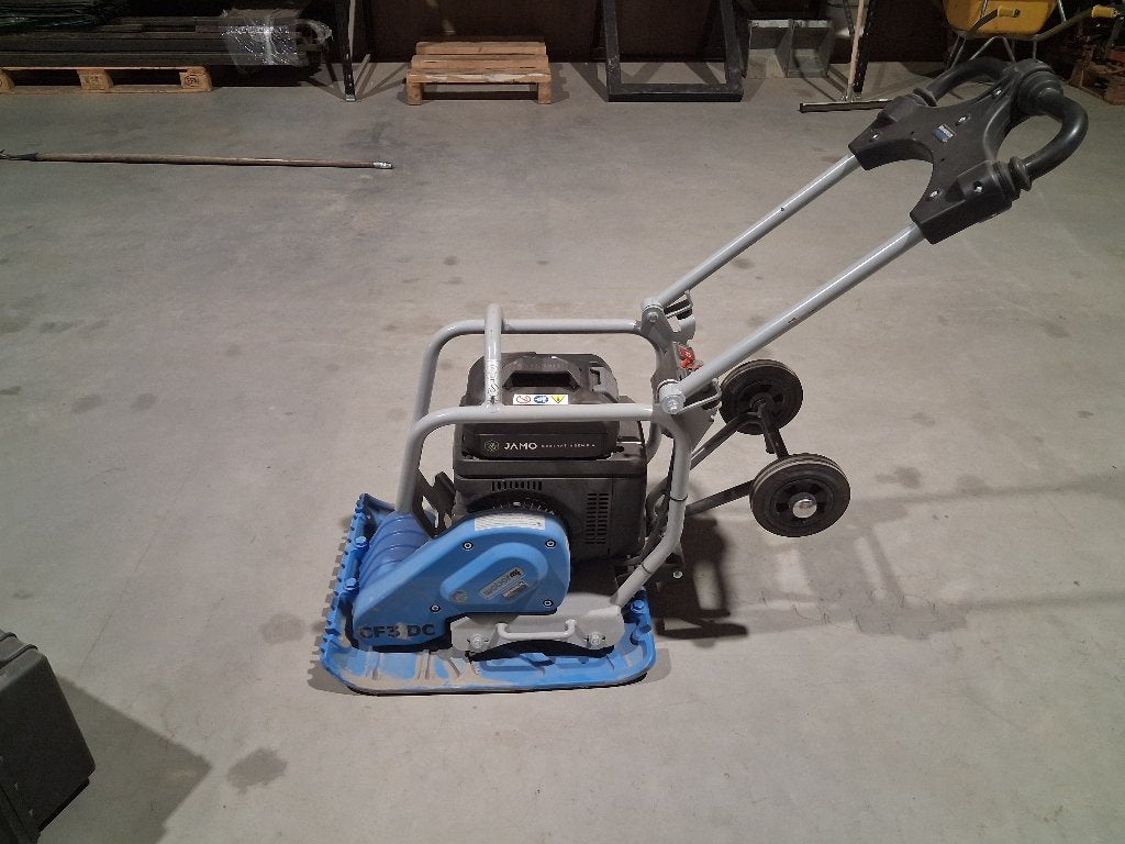 Weber CF3DC trilplaat accu 50 cm breed, Ophalen, Zo goed als nieuw, Overige soorten, Wacker/Weber/Bomag/Revo