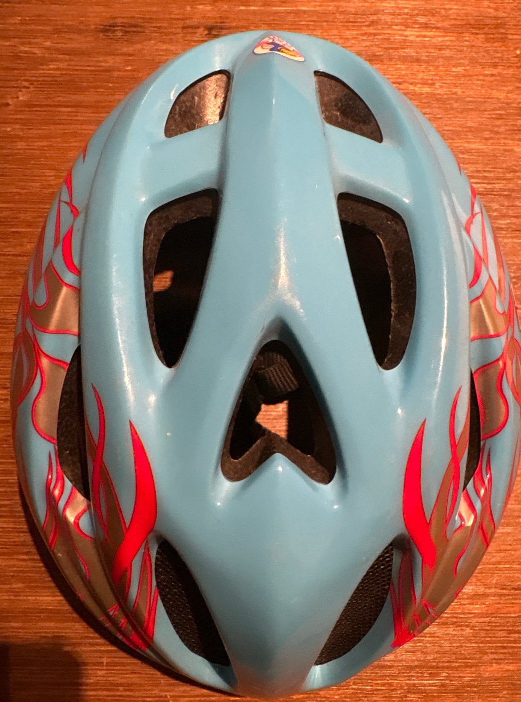 Fietshelm voor kinderen - Blauw met vlammen, Ophalen of Verzenden, Gebruikt, Overige maten, Jongen of Meisje