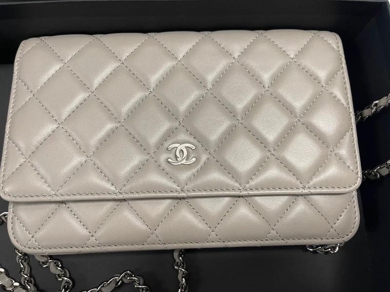 Chanel Wallet on Chain (grijs), Sieraden, Tassen en Uiterlijk, Tassen | Damestassen, Ophalen, Zo goed als nieuw, Grijs, Avondtasje