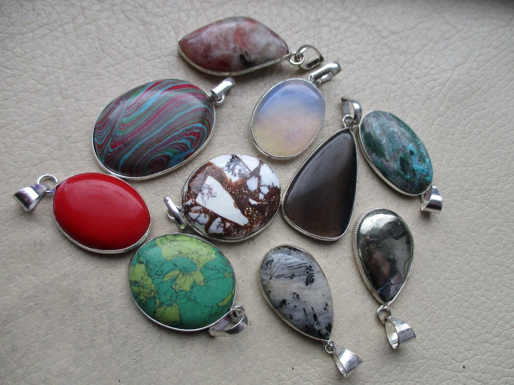 partij natuursteen hangers mix 6, Nieuw, Ophalen of Verzenden, Steen of Mineraal, Met edelsteen