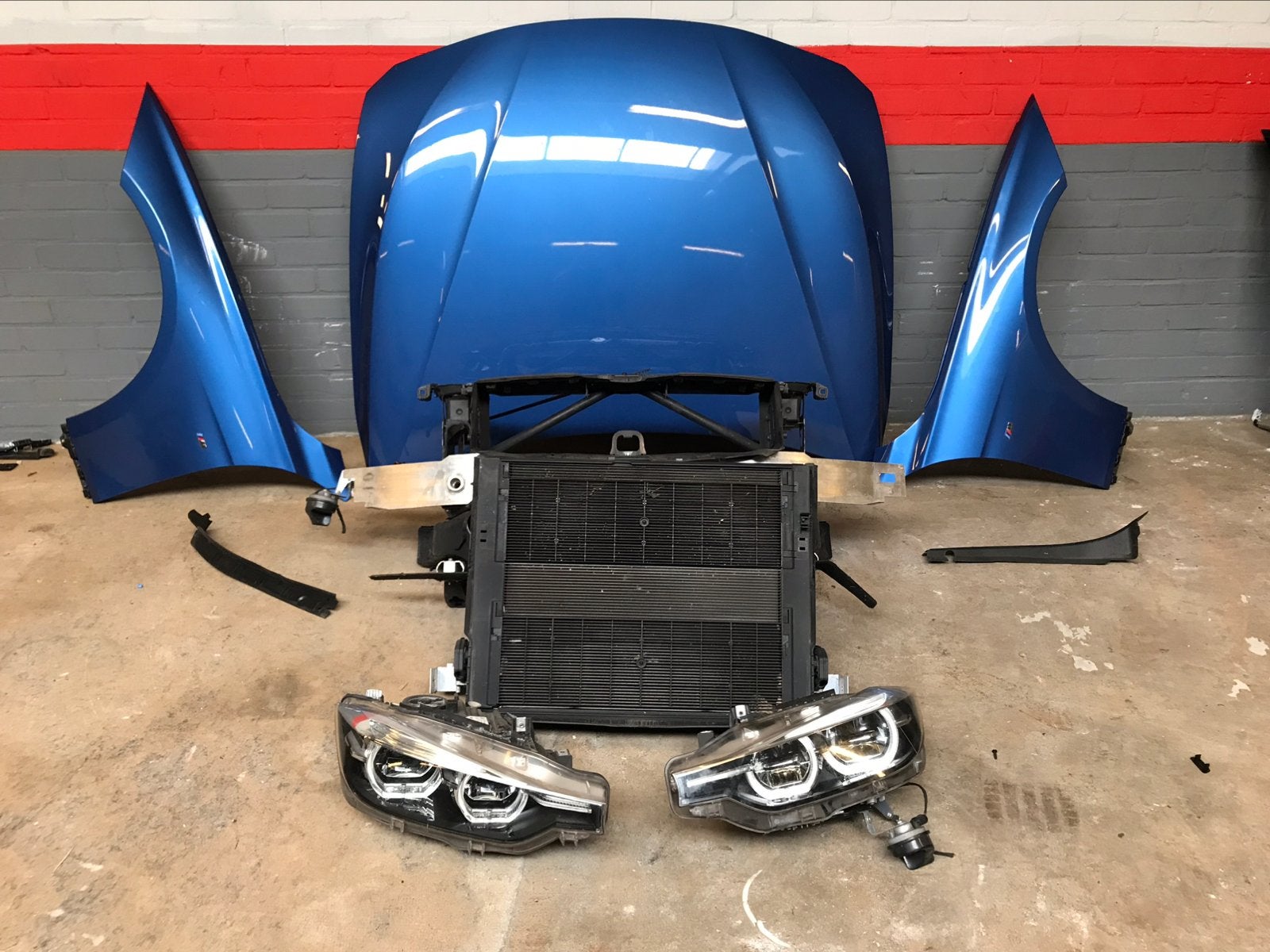 Bmw F30 F31 M Voorkop 2019 compleet Kleur B45, Ophalen of Verzenden, BMW
