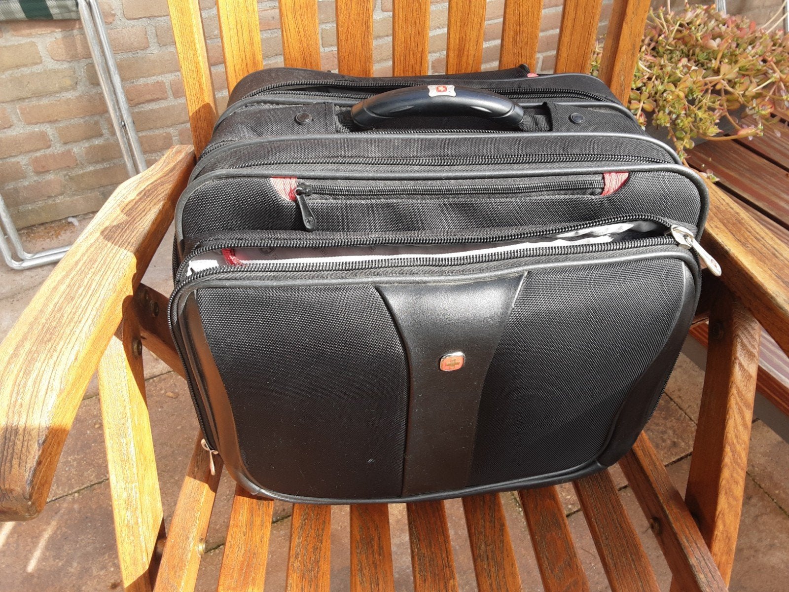 te koop: Twee laptop travelbags, Ophalen