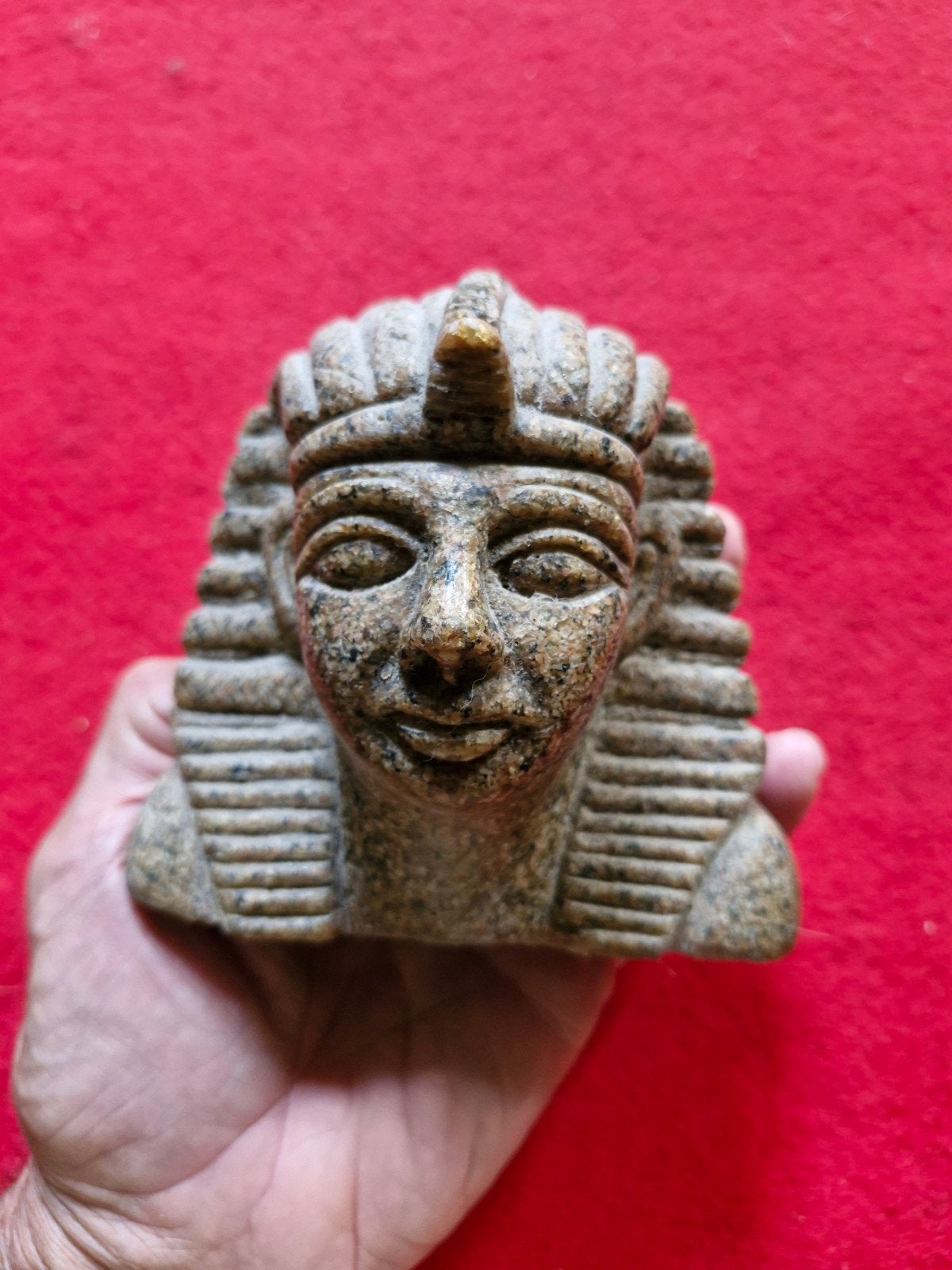Granieten buste van Egyptische farao met nemes-hoofdtooi, Minder dan 20 cm, Buste, Ophalen of Verzenden, Steen of Keramiek