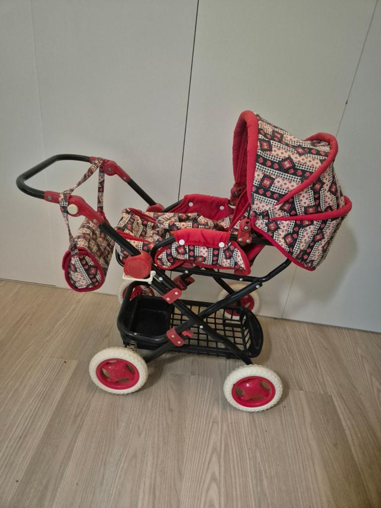 Poppenwagen., Ophalen, Zo goed als nieuw, Babypop
