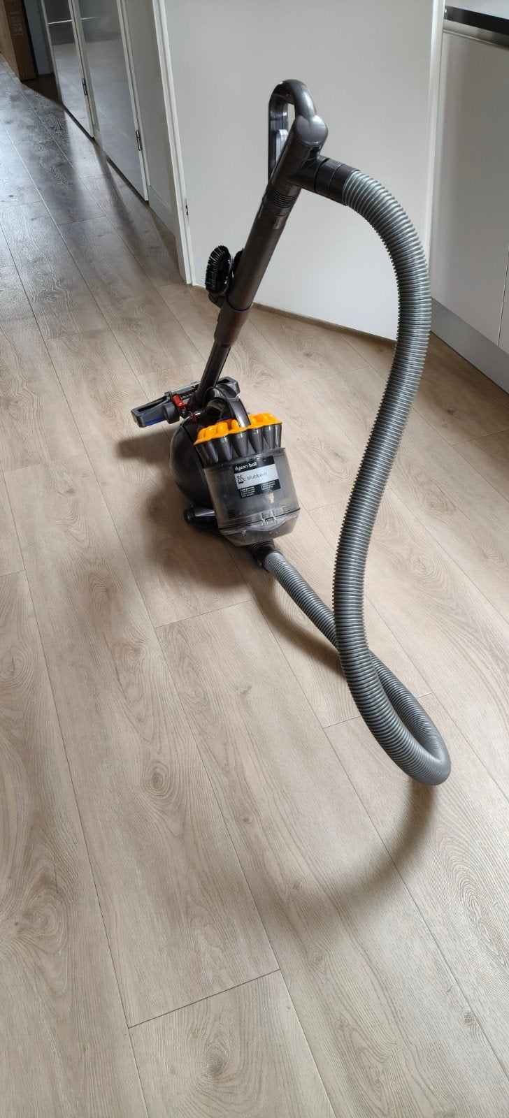 Dyson Ball DC33c Stubborn Sledestofzuiger, Witgoed en Apparatuur, Stofzuigers, Ophalen, Gebruikt, Geschikt voor harde vloeren