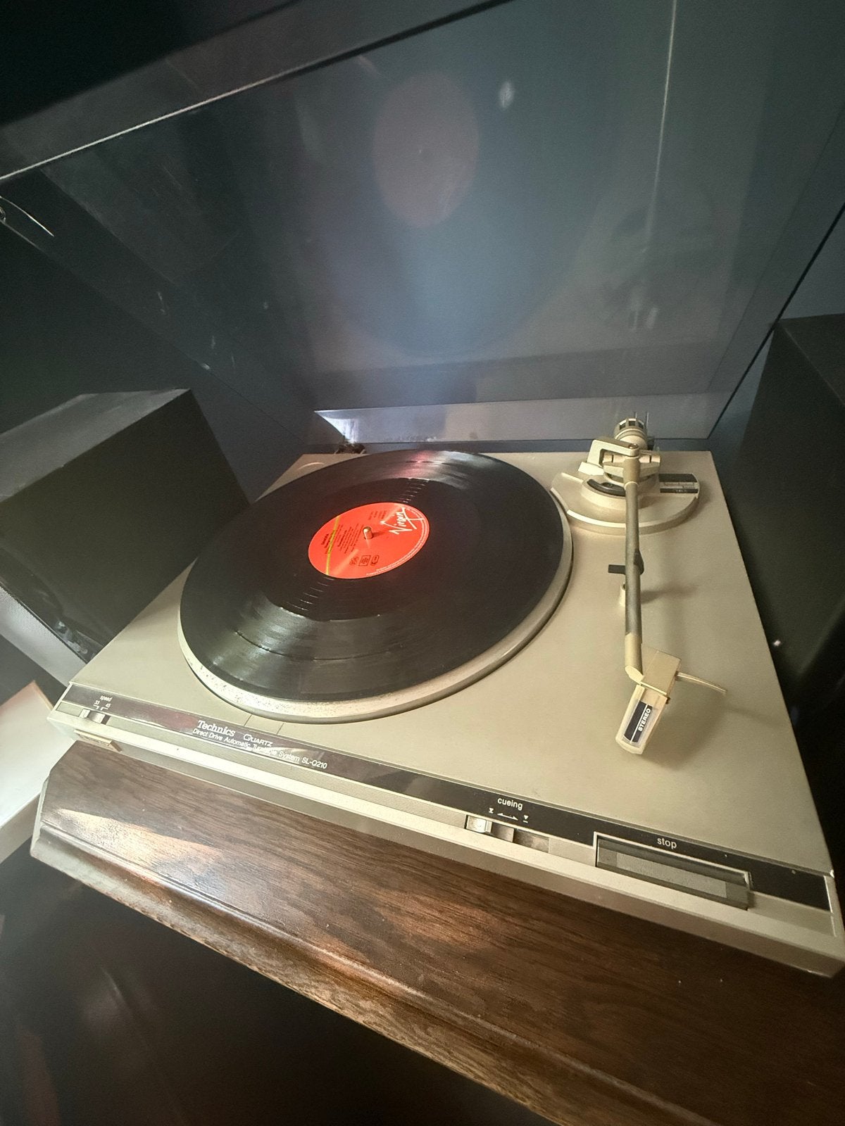 Technics Quartz SL-Q200 Platenspeler met Sharp Speakers, Ophalen, Gebruikt, Automatisch, Platenspeler