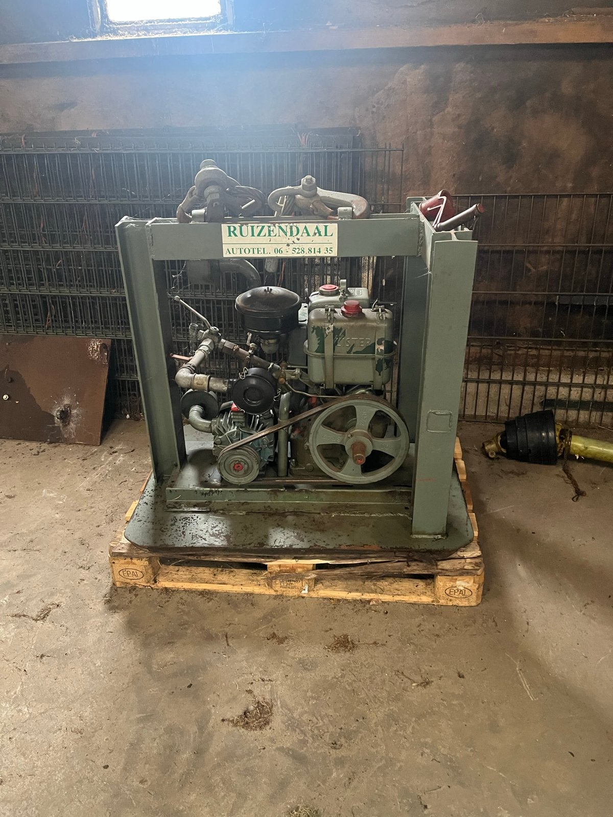Lister Diesel Motor met Frame - Ruizendaal Autotel, Ophalen