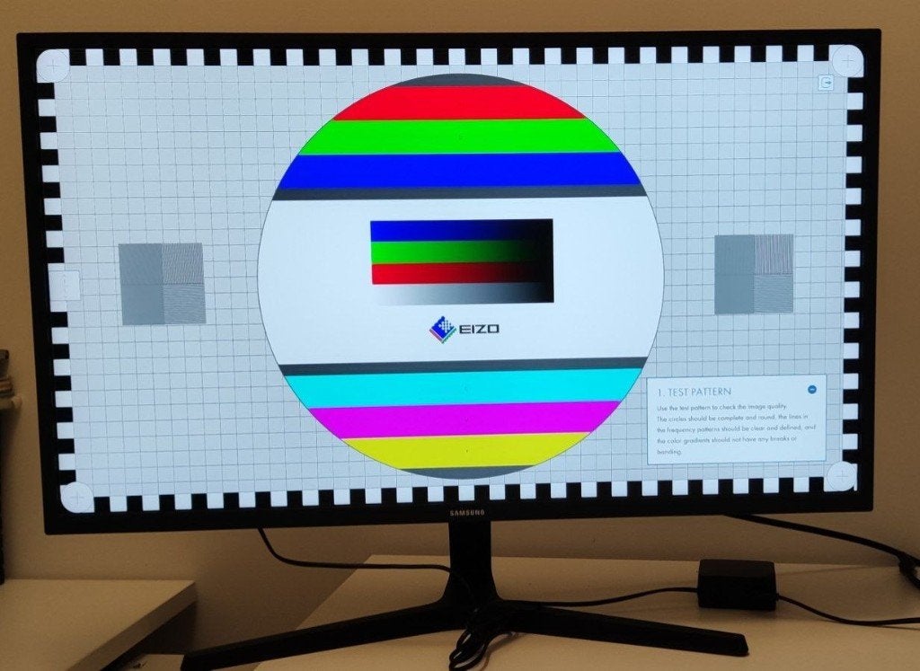 Samsung U32J590UQI 32" 4K UHD Monitor, Ophalen, Gebruikt, VA, Ultra HD (4K)