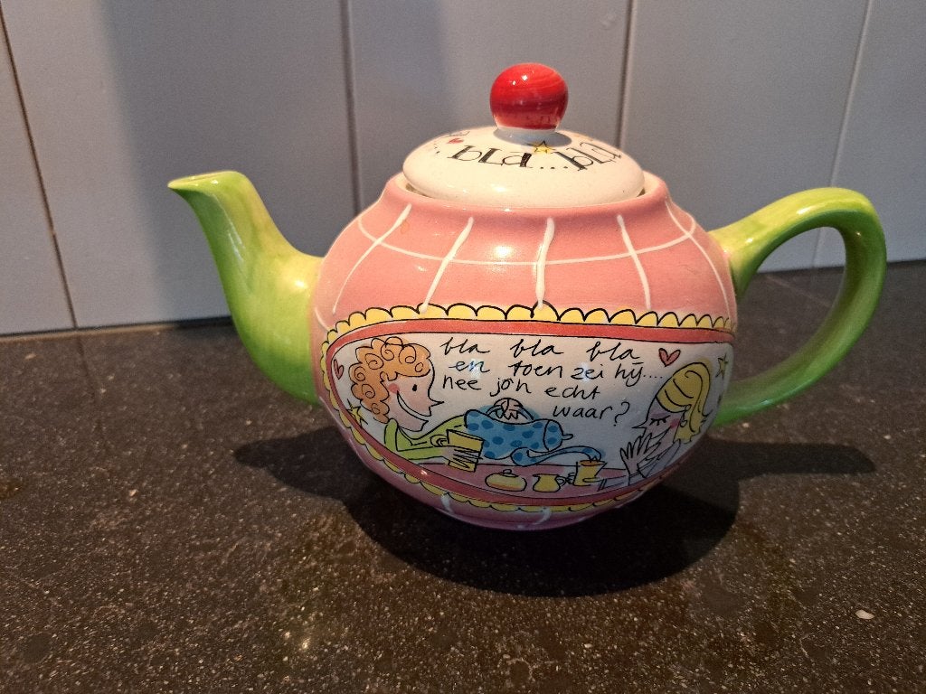 te koop: gezellige theepot, Ophalen of Verzenden, Zo goed als nieuw, Steen/keramiek, Meerkleurig