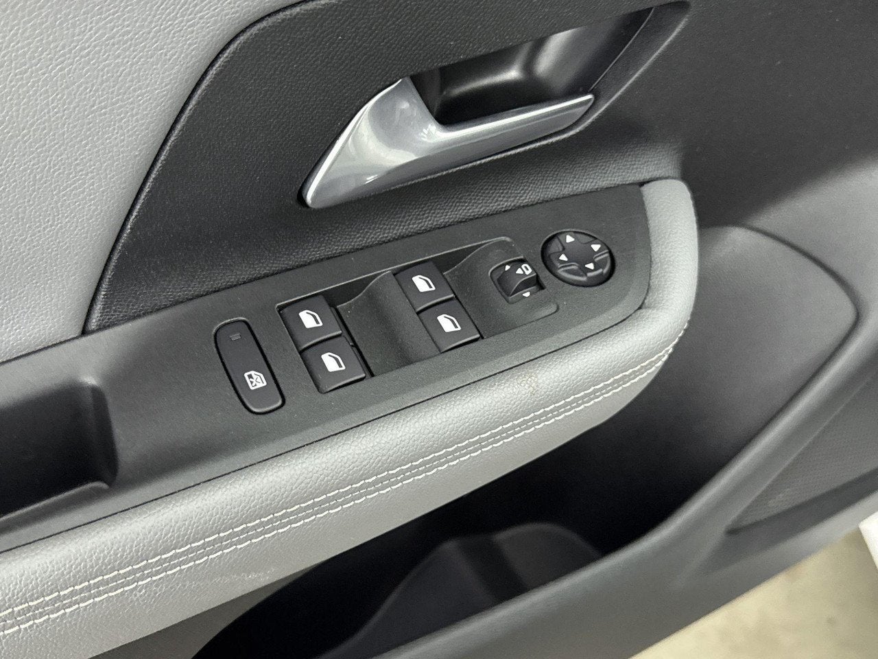 Foto 16 van Opel Mokka-e Business Elegance 50-kWh | 1ste eigenaar | Stoe