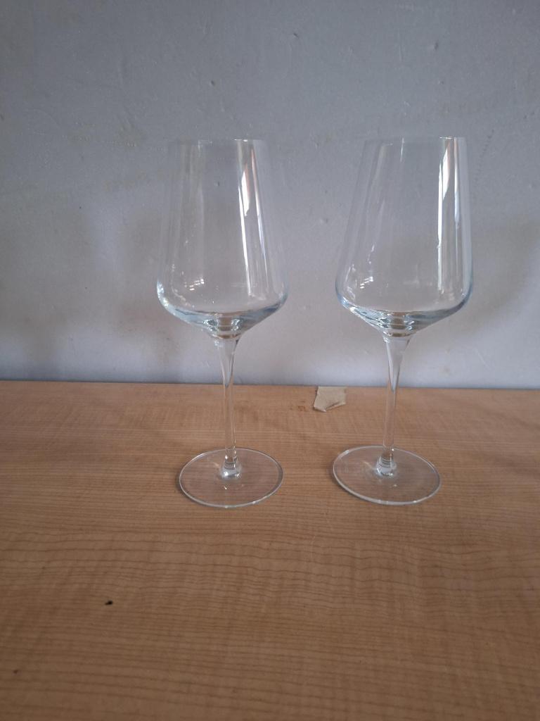 2 wijnglazen, Huis en Inrichting, Glas of Glazen, Ophalen of Verzenden, Overige stijlen, Glas