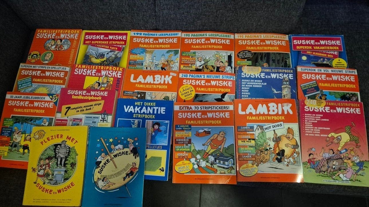 Grote stapel Suske en Wiske vakantieboeken strips, Ophalen of Verzenden