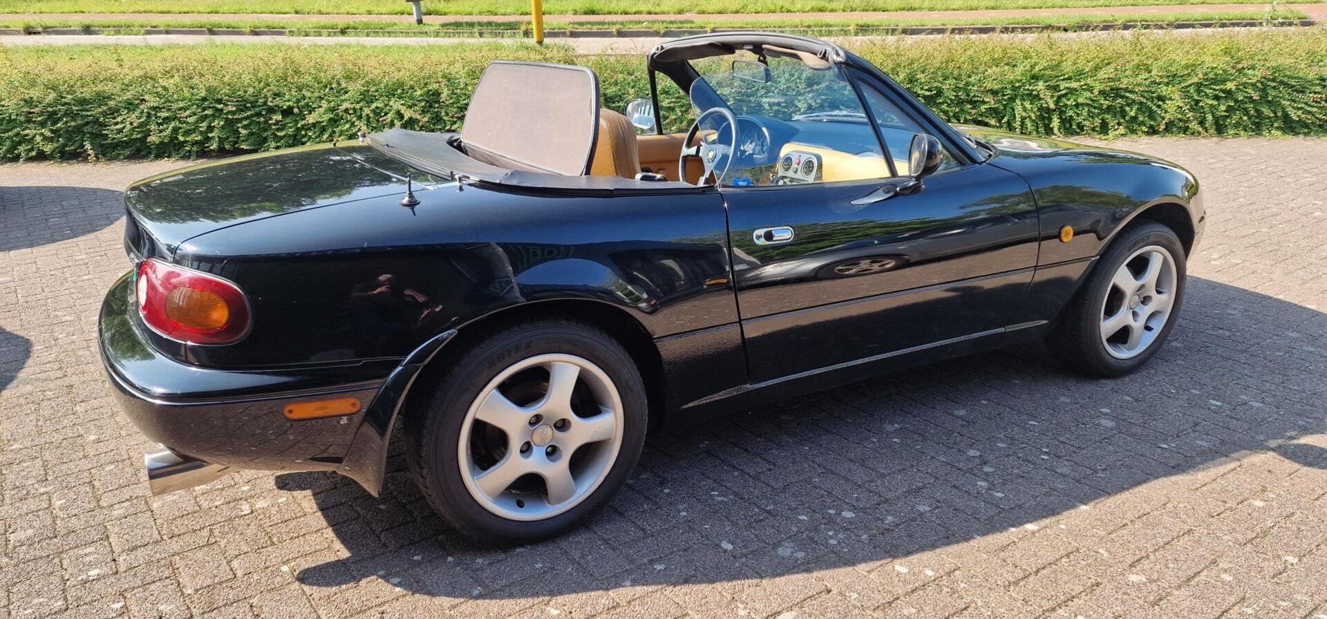 Mazda MX-5 NA LIMITED EDIT.1.6i-16V /C.V/STUURBEKR/LEDER, foto 4
