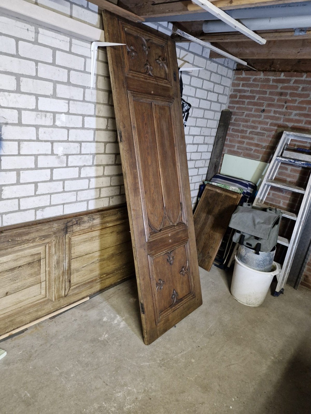 3 Antieke houten deur met gotische details, Ophalen of Verzenden