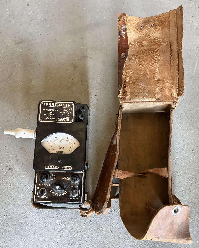 Vintage Megger terrometr, Ophalen of Verzenden, Gebruikt, Overige meters