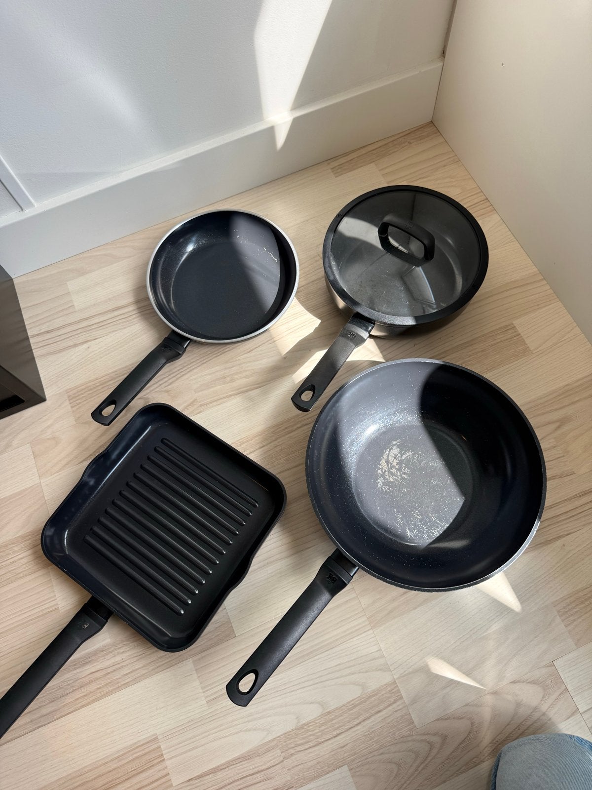 BK Pannenset met pannenbeschermers, Huis en Inrichting, Keuken | Potten en Pannen, Ophalen, Gebruikt, Antiaanbaklaag, BK