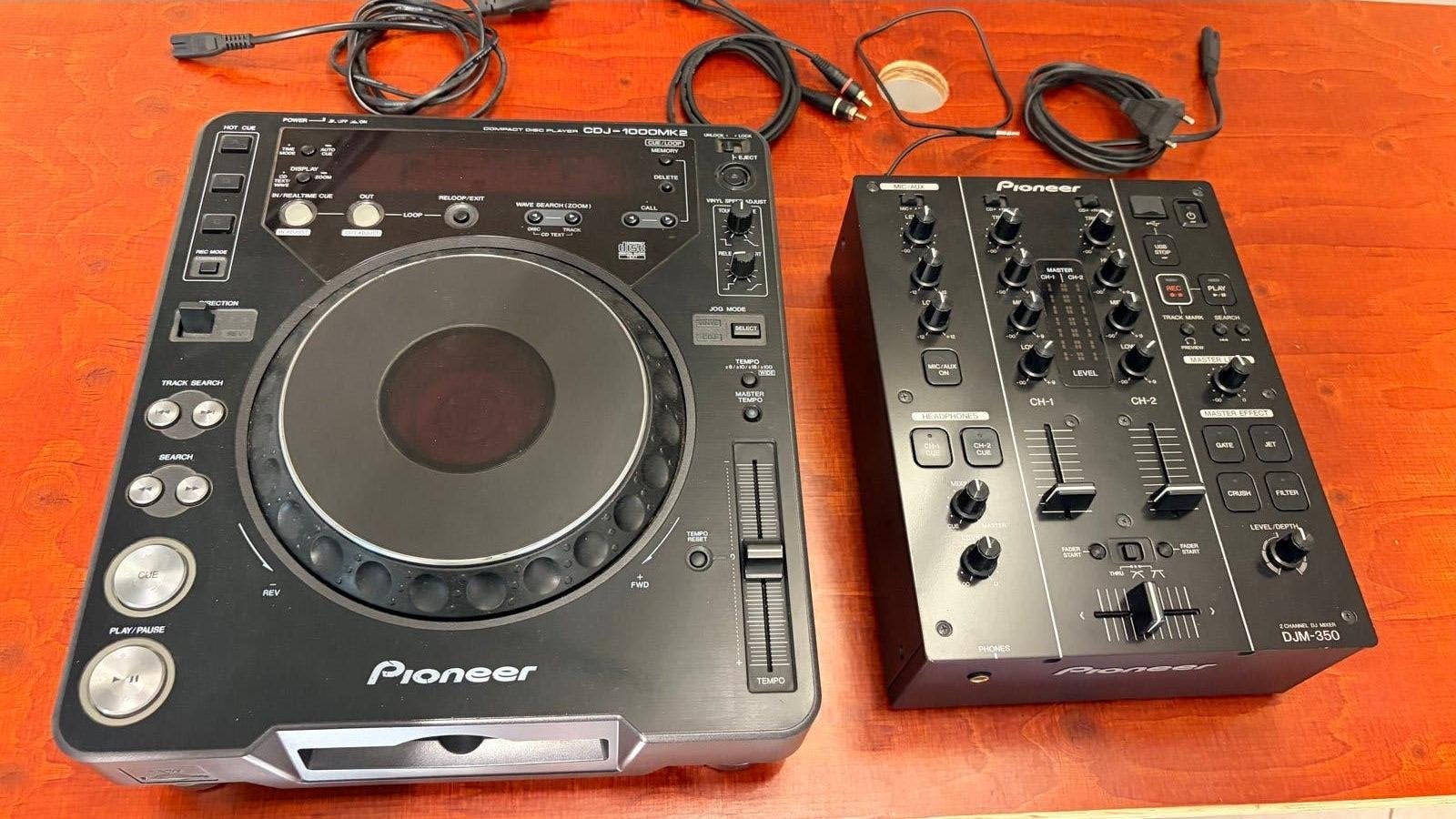 Pioneer CDJ-1000MK2 met DJM-350 2-kanaals mixer, Ophalen of Verzenden, Gebruikt, Dj-set, Pioneer