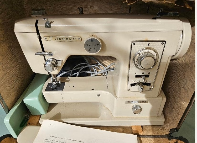 Naaimachine Vendomatic, Ophalen, Gebruikt, Naaimachine, Overige merken