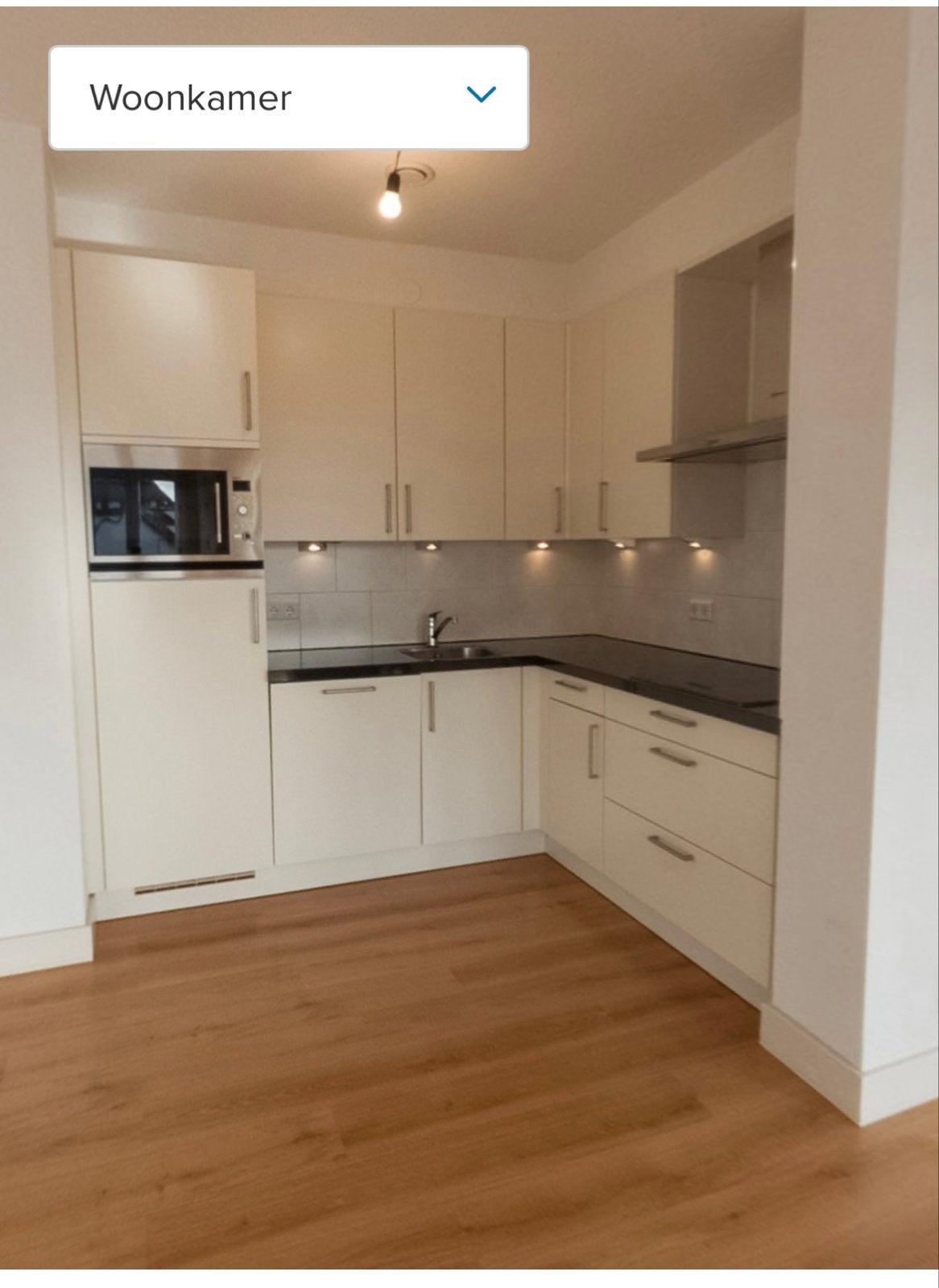 Complete hoekkeuken met Bauknecht apparatuur, Huis en Inrichting, Keuken | Complete keukens, Ophalen, Hoekkeuken, Graniet of Steen