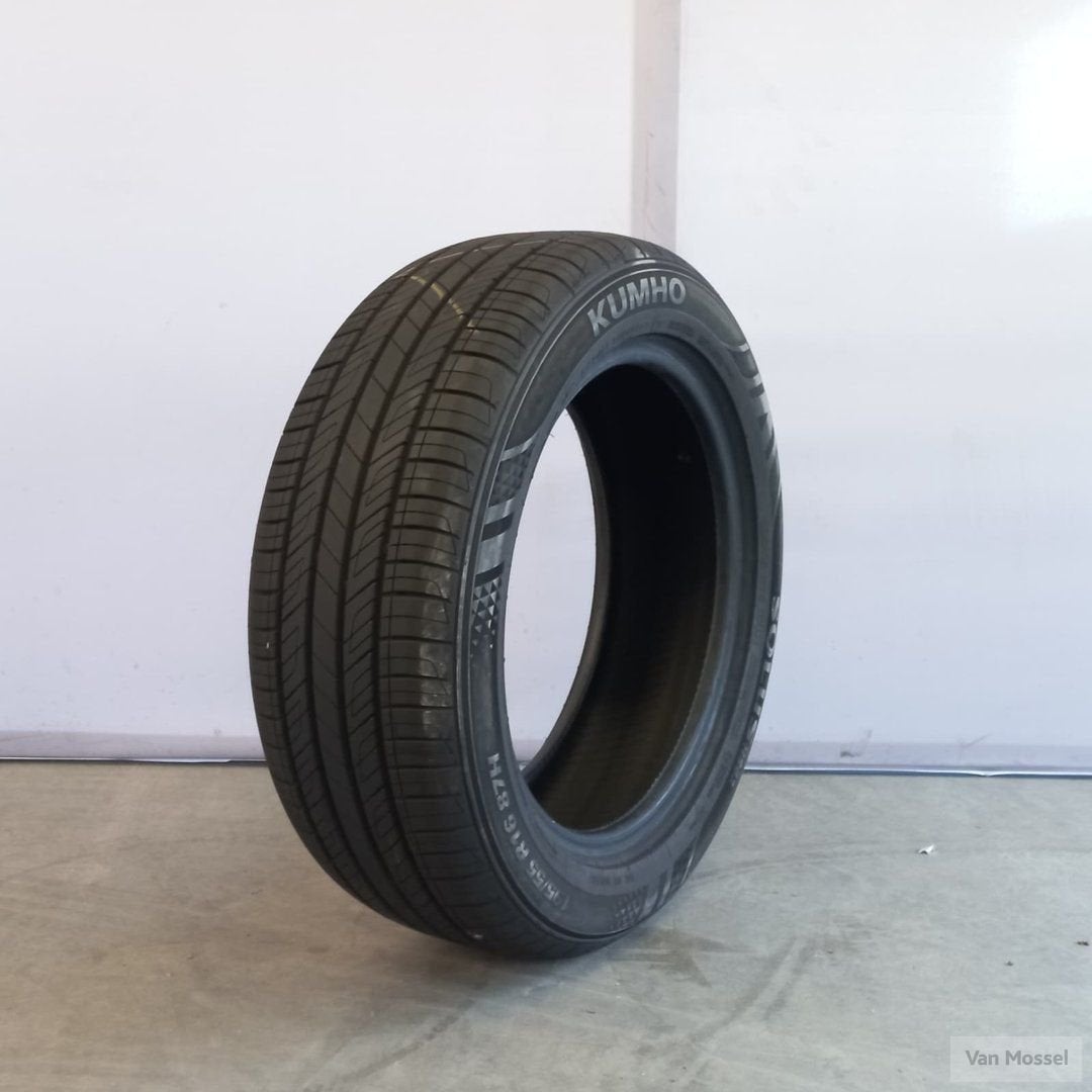 Kumho Solus HS63 195/55/R16 87H, Auto-onderdelen, Banden en Velgen, Gebruikt, -, Ophalen of Verzenden, Band(en)