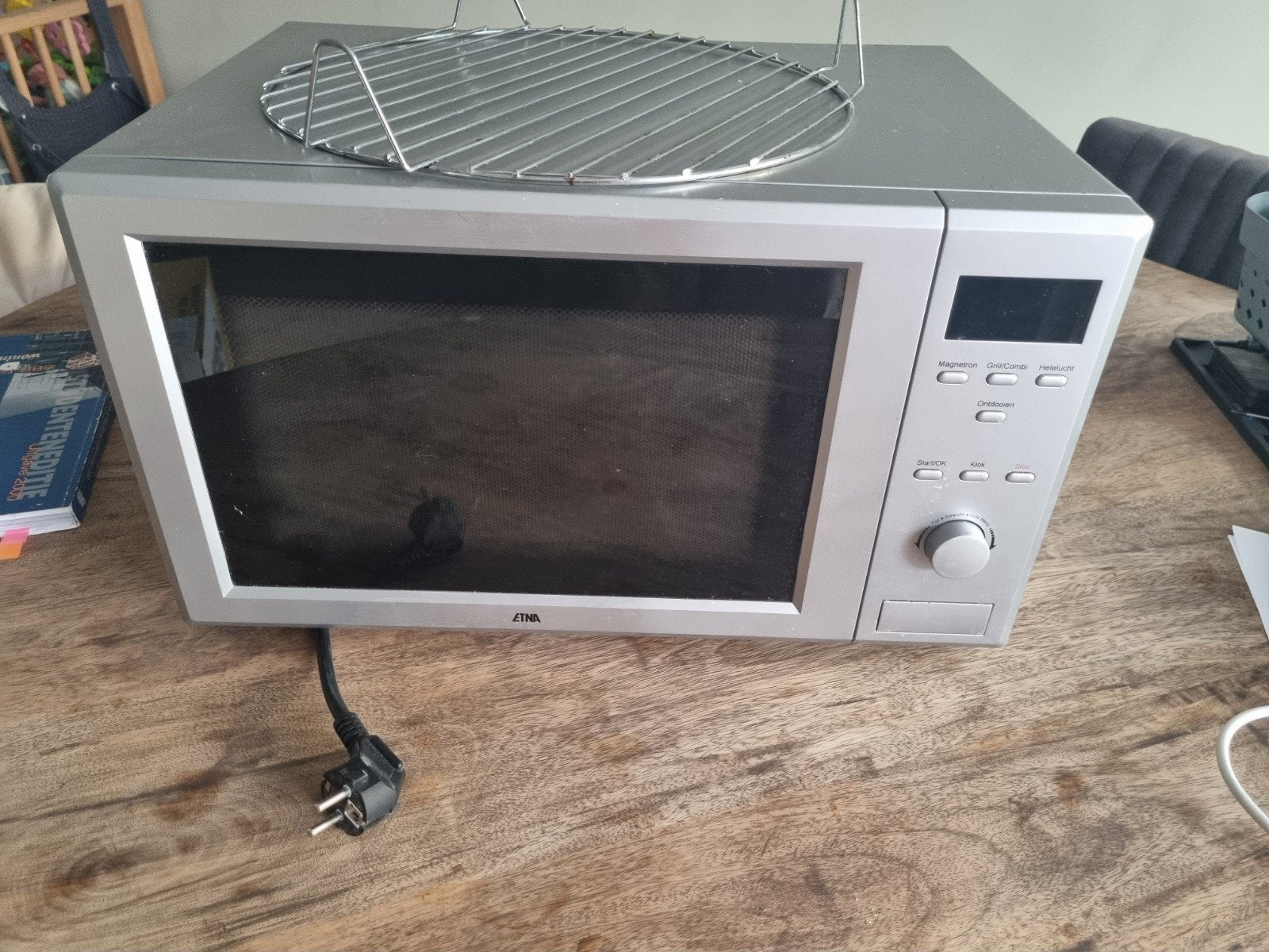 ETNA Magnetron met Grillfunctie - Zilver, Witgoed en Apparatuur, Magnetrons, Ophalen, Combimagnetron, Gebruikt, Grill