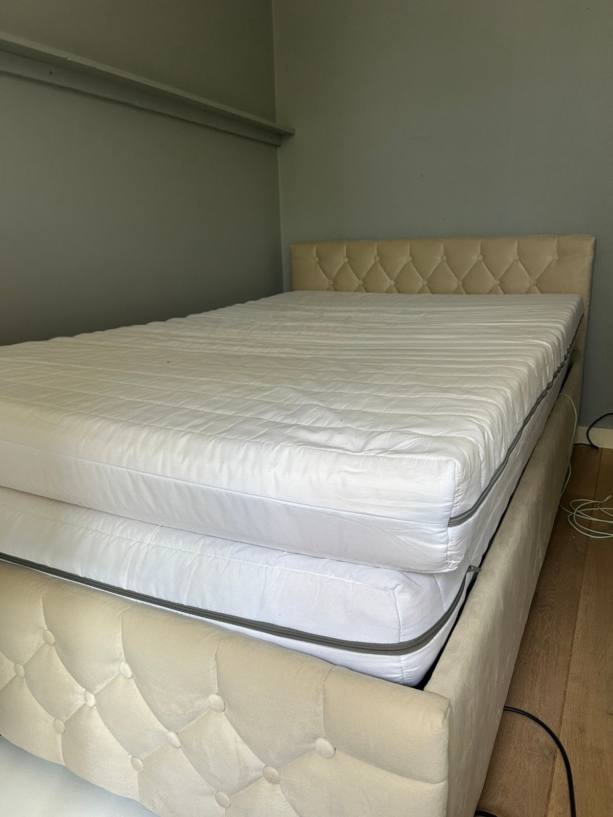 Bed, Ophalen, Gebruikt, Eenpersoons, Beige