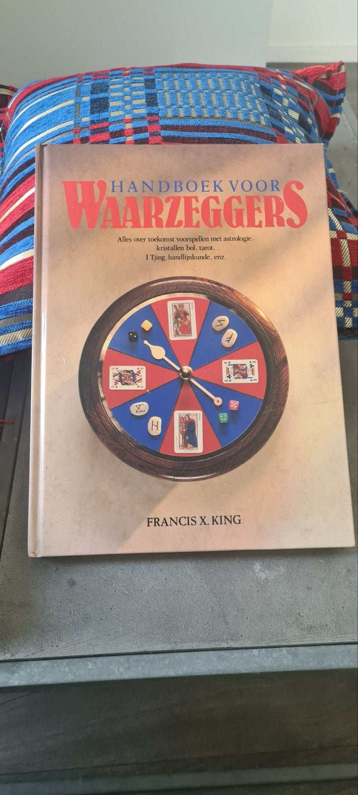 Boeken over Waarzeggerij, Magie, Astrologie en Dromen, Verzenden, Gelezen, Achtergrond en Informatie