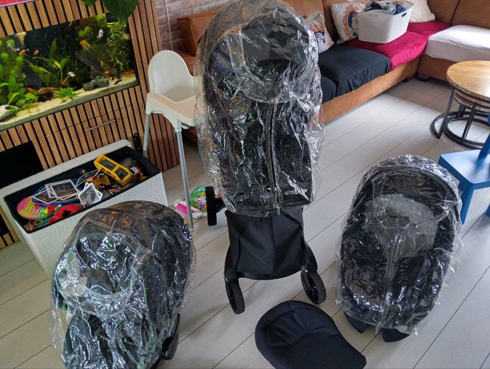 Stokke V8 Compleet - Zo goed als nieuw met babynest, Overige merken, Ophalen of Verzenden, Zo goed als nieuw, Combiwagen