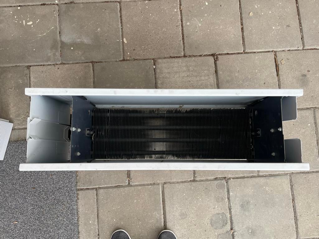 Jaga Linea Plus vrijstaande  Convectorkachel 80x23x48cm, Doe-het-zelf en Verbouw, Verwarming en Radiatoren, 30 tot 80 cm, Gebruikt