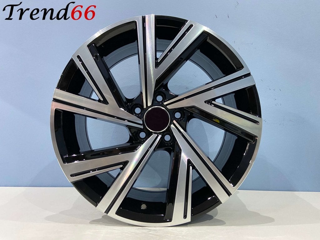 5x100 17'' Bergamo Look Velgen Vw Polo 6R 6C 2G Fabia Ibiza, Niet ingevuld, 215 mm, Velg(en), Niet ingevuld