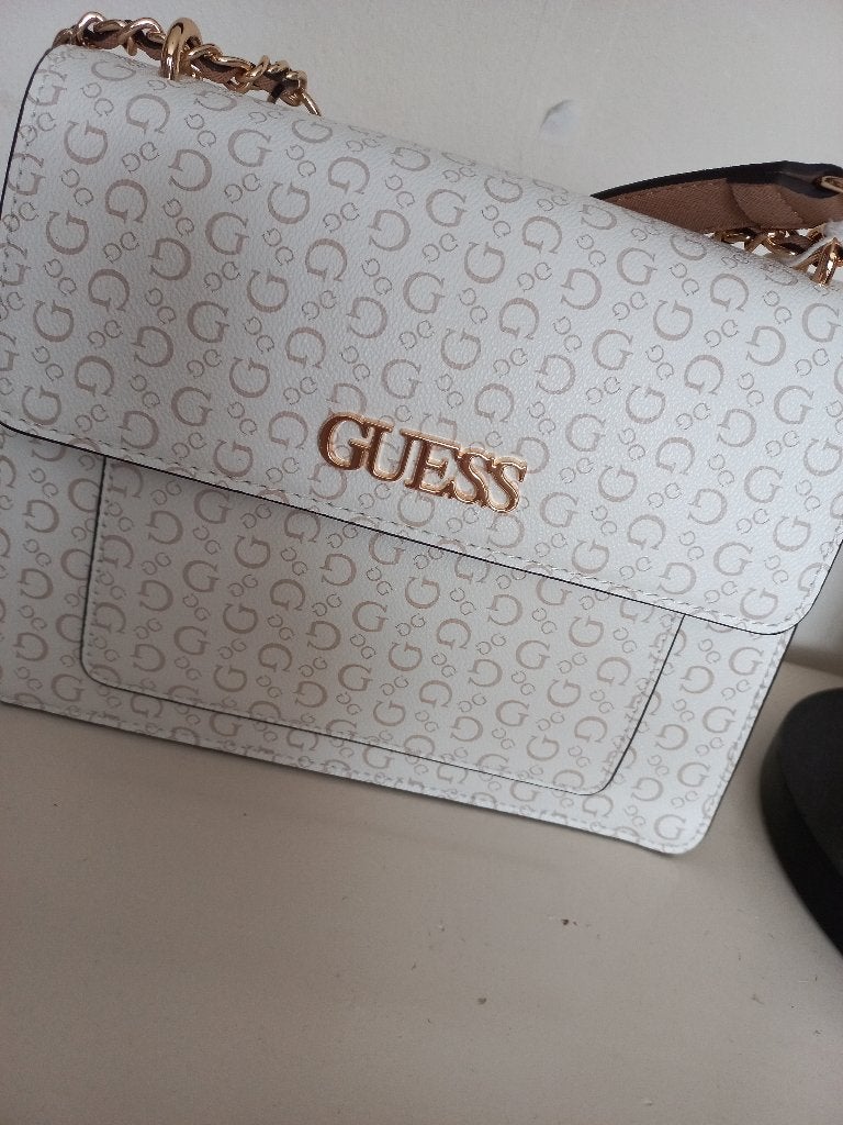 Guess schoudertas, Ophalen, Zo goed als nieuw, Beige, Schoudertasje