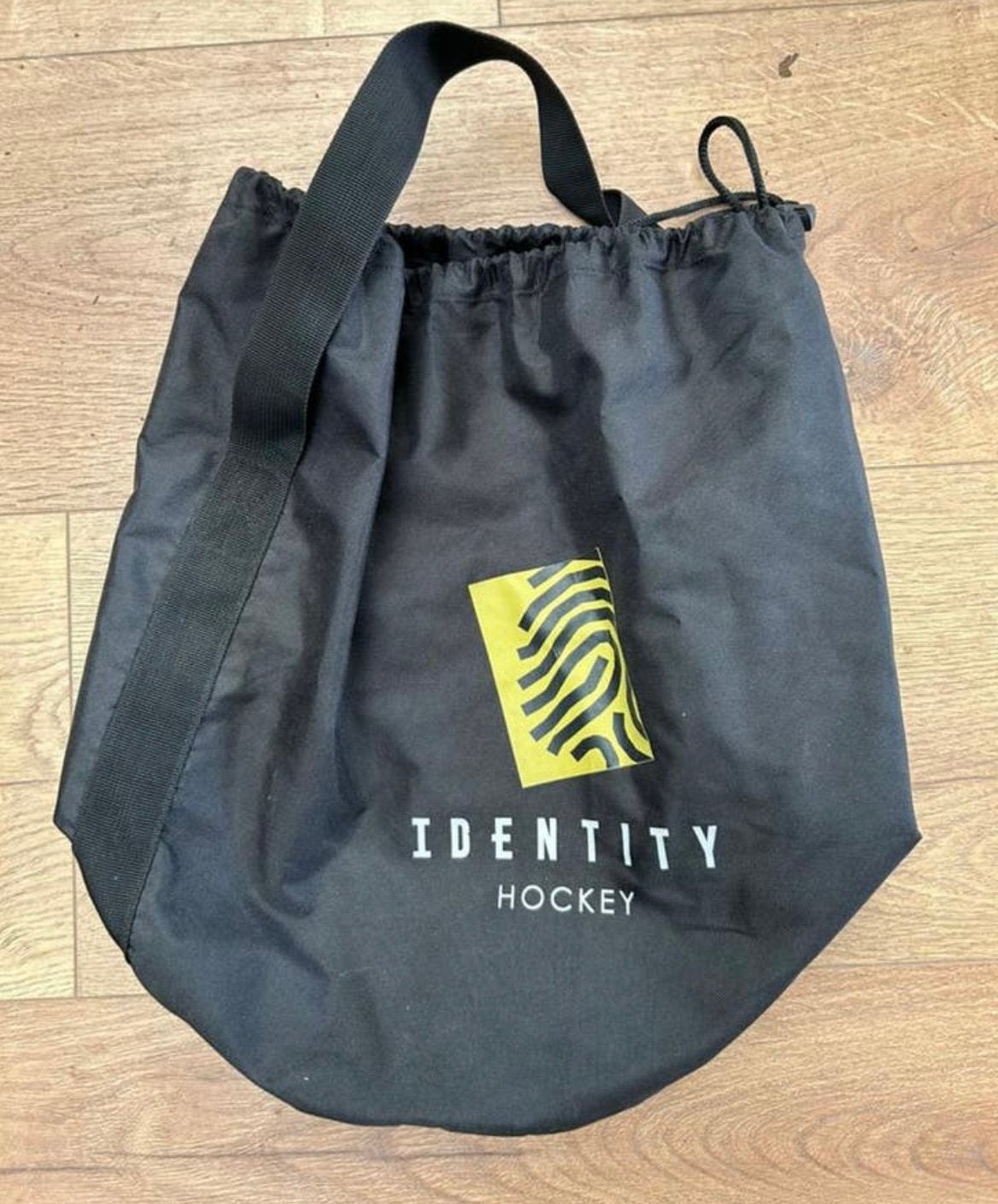 Identity Hockey Ballentas, Sport en Fitness, Hockey, Ophalen of Verzenden, Zo goed als nieuw, Tas