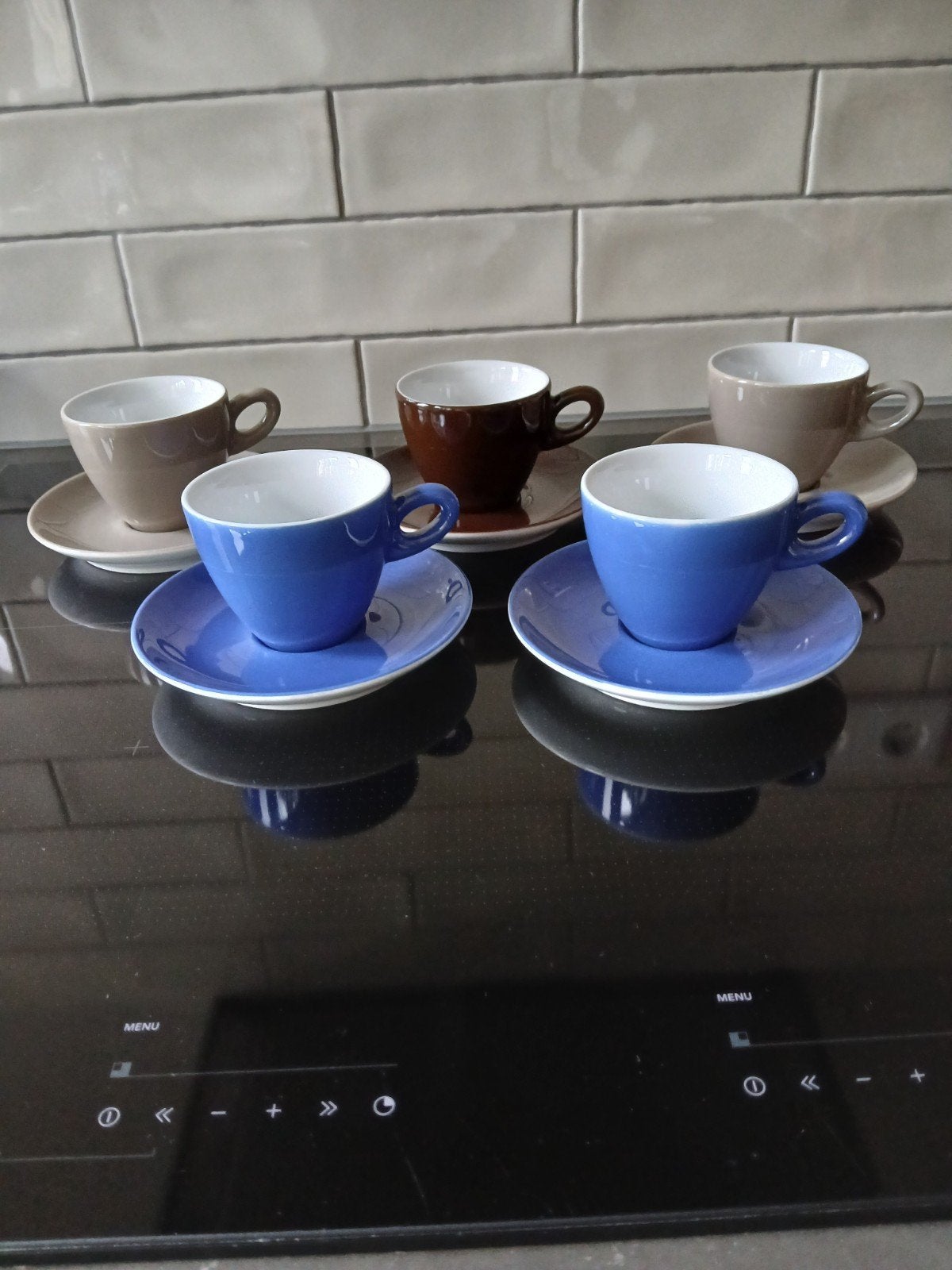 Walküre Alta cappuccino kop en schotels (3), Huis en Inrichting, Keuken | Servies, Ophalen of Verzenden, Zo goed als nieuw, Overige stijlen