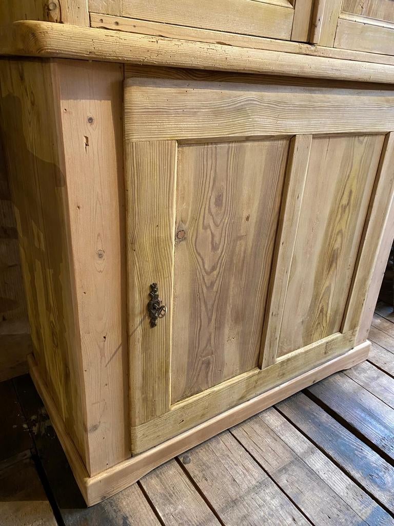 Oud grenen kast tweedeling, Ophalen