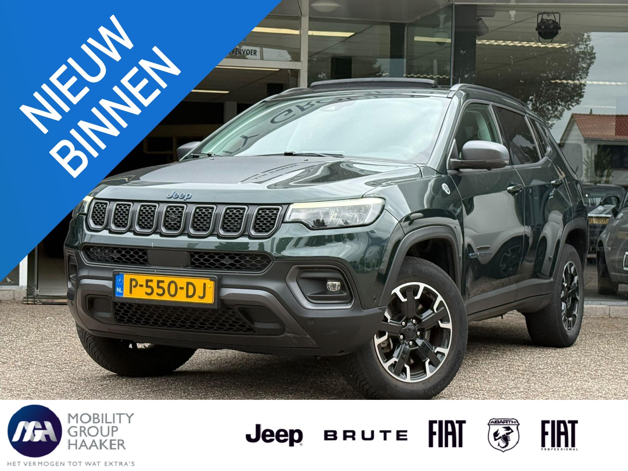 Jeep Compass 4xe 240 Plug-in Hybrid Electric Trailhawk | Sch
