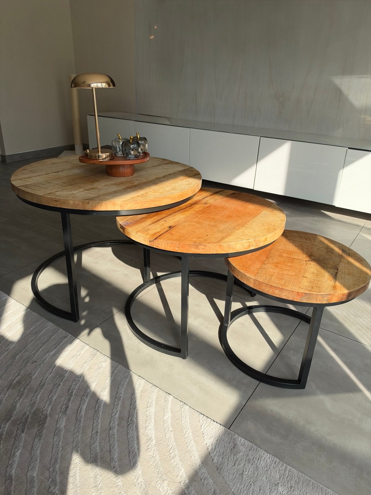 Set van 3 Mango Houten Salontafels - Industrieel Design, Ophalen, Rond, 50 tot 100 cm, Zo goed als nieuw