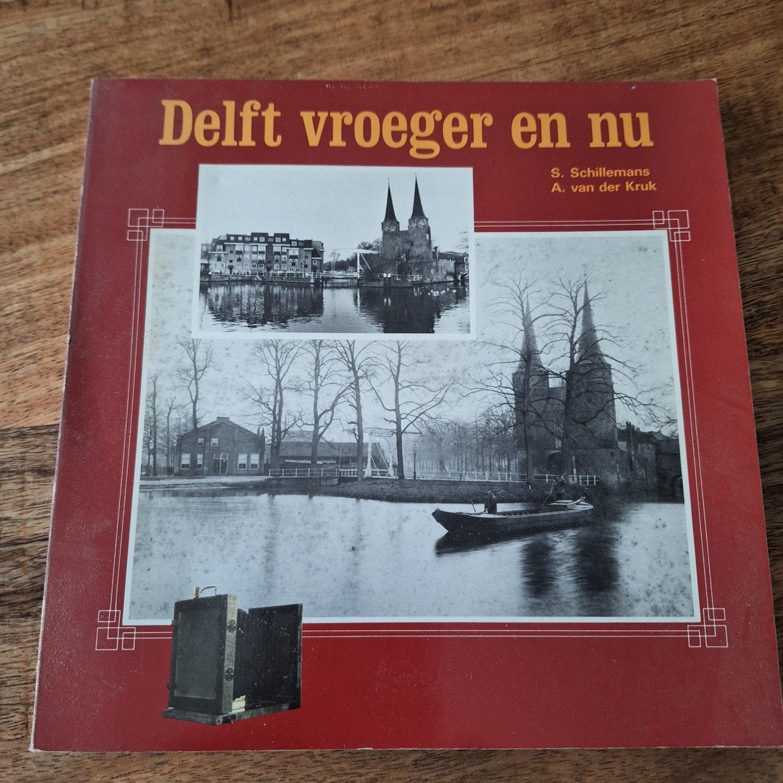 Delft vroeger en nu - Historisch fotoboek, Ophalen of Verzenden, 20e eeuw of later, Gelezen, S. Schillemans, A. van der Kruk