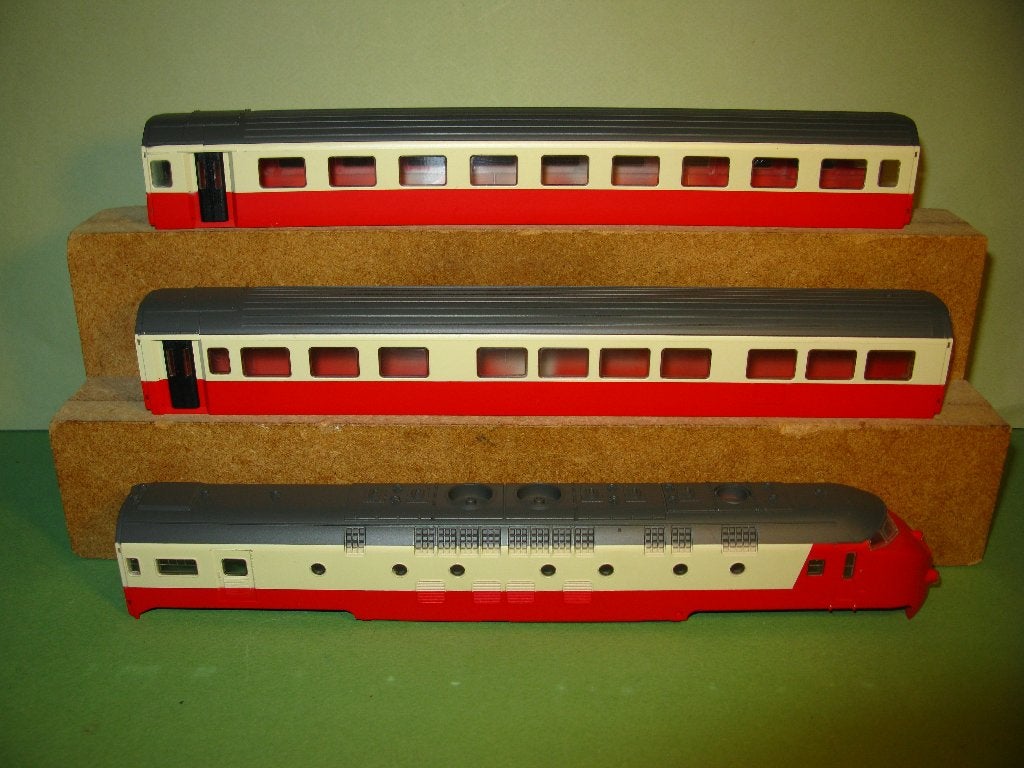 HO : 3x TEE kappen - NIEUW, Hobby en Vrije tijd, Modeltreinen | H0, Overige merken, Locomotief, Gelijkstroom of Wisselstroom, Nieuw