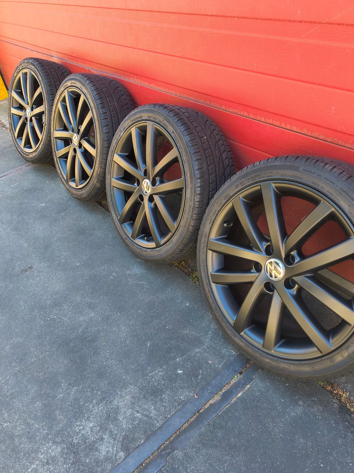 Vw velgen 18 inch banden 5x112 golf 5 6 7 gti Caddy passat r, Ophalen, 18 inch, Gebruikt, Banden en Velgen