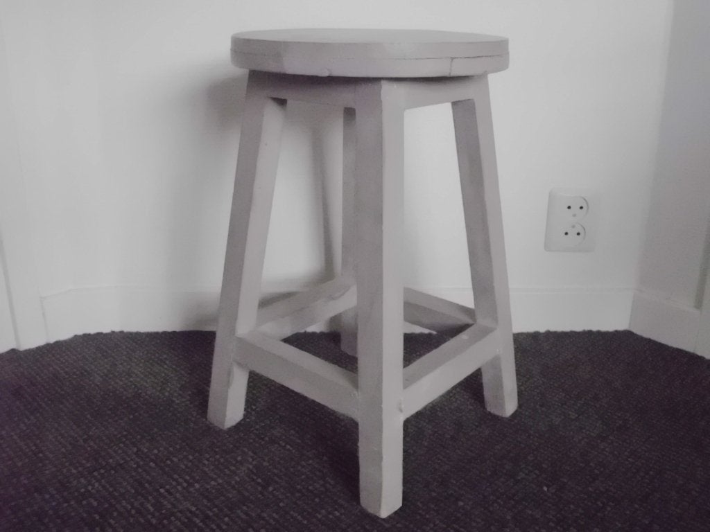 1 bijzonder leuk krukje, charmant wel een project, opknapper, Ophalen, Gebruikt, Hout