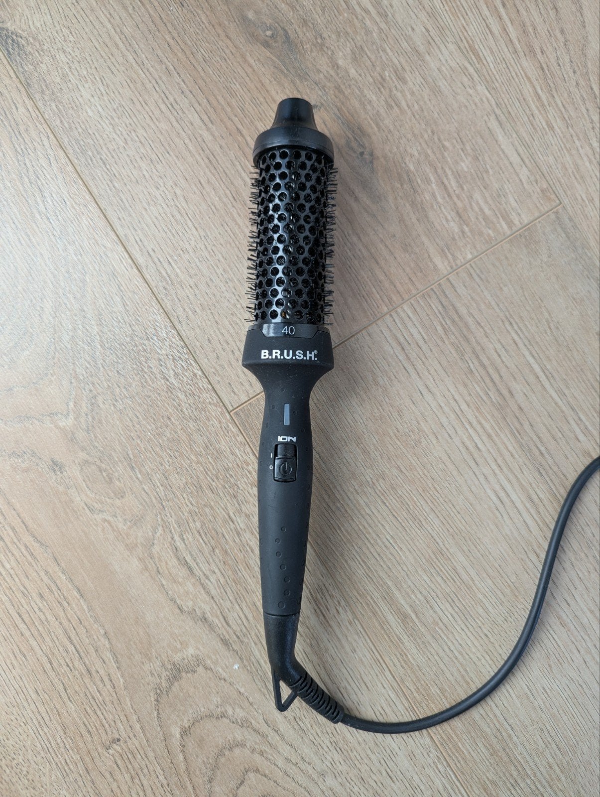B.R.U.S.H. Everyday Brush 40 - Warme Borstel voor Glanzend H, Ophalen of Verzenden, Zo goed als nieuw, Haarverzorging
