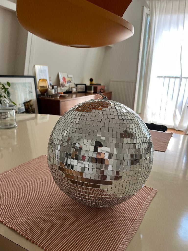 Gloednieuwe discobal met ophanghaak, Huis en Inrichting, Ophalen, Minder dan 50 cm, Rond, Nieuw