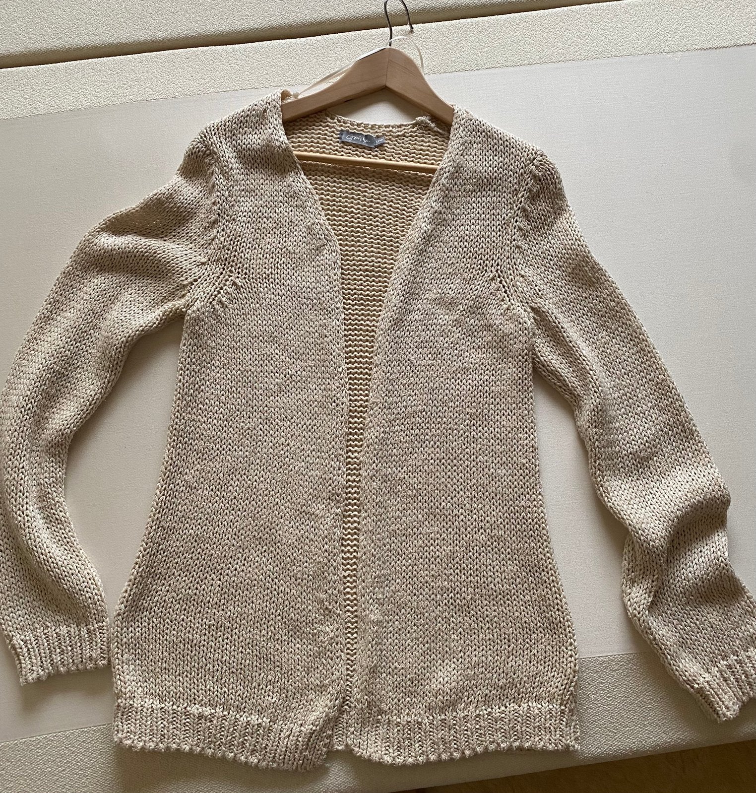Vestje van Geisha: maat L, Ophalen of Verzenden, Zo goed als nieuw, Maat 38/40 (M), Beige
