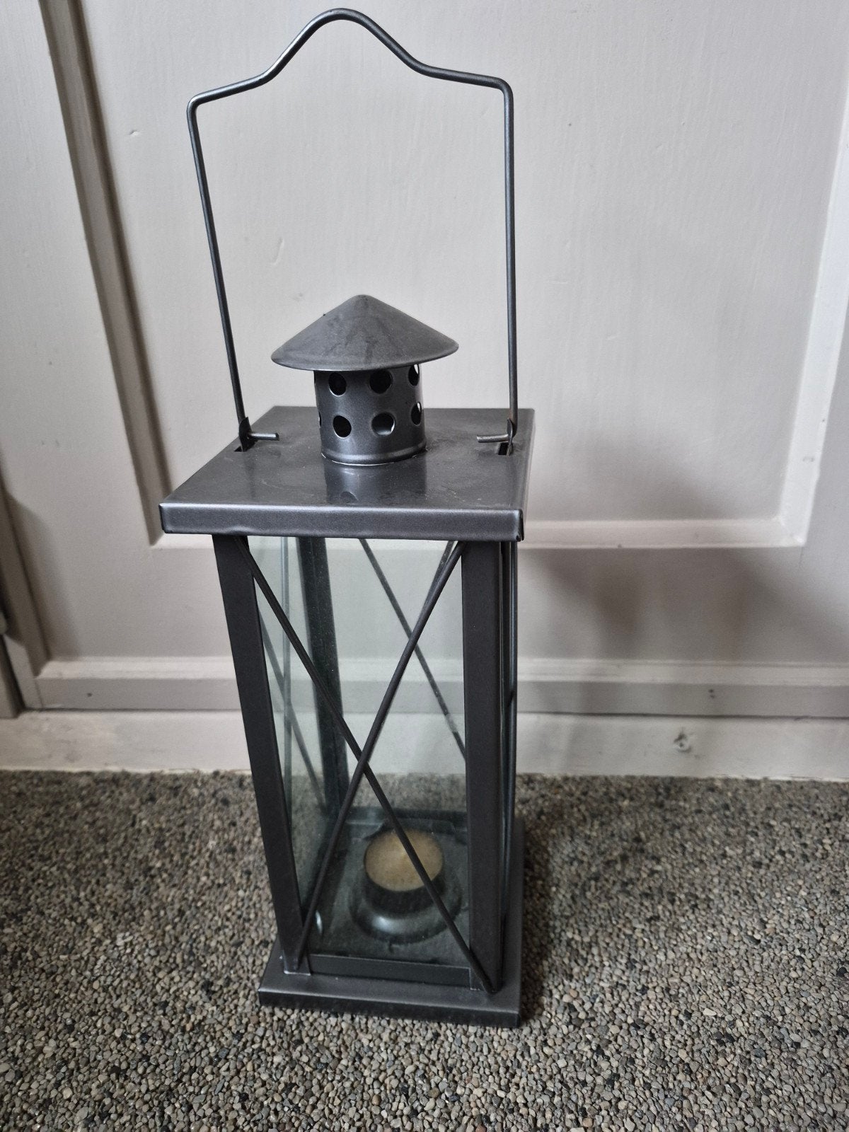 Metalen lantaarn met glazen panelen, Ophalen of Verzenden